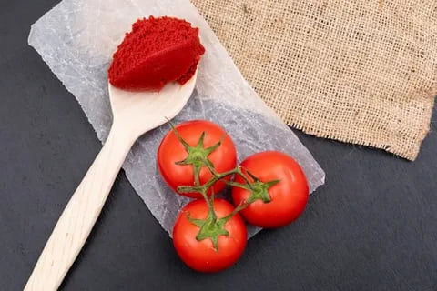 تصویر 2 از رب گوجه فرنگی لطافت آشپزی روزانه